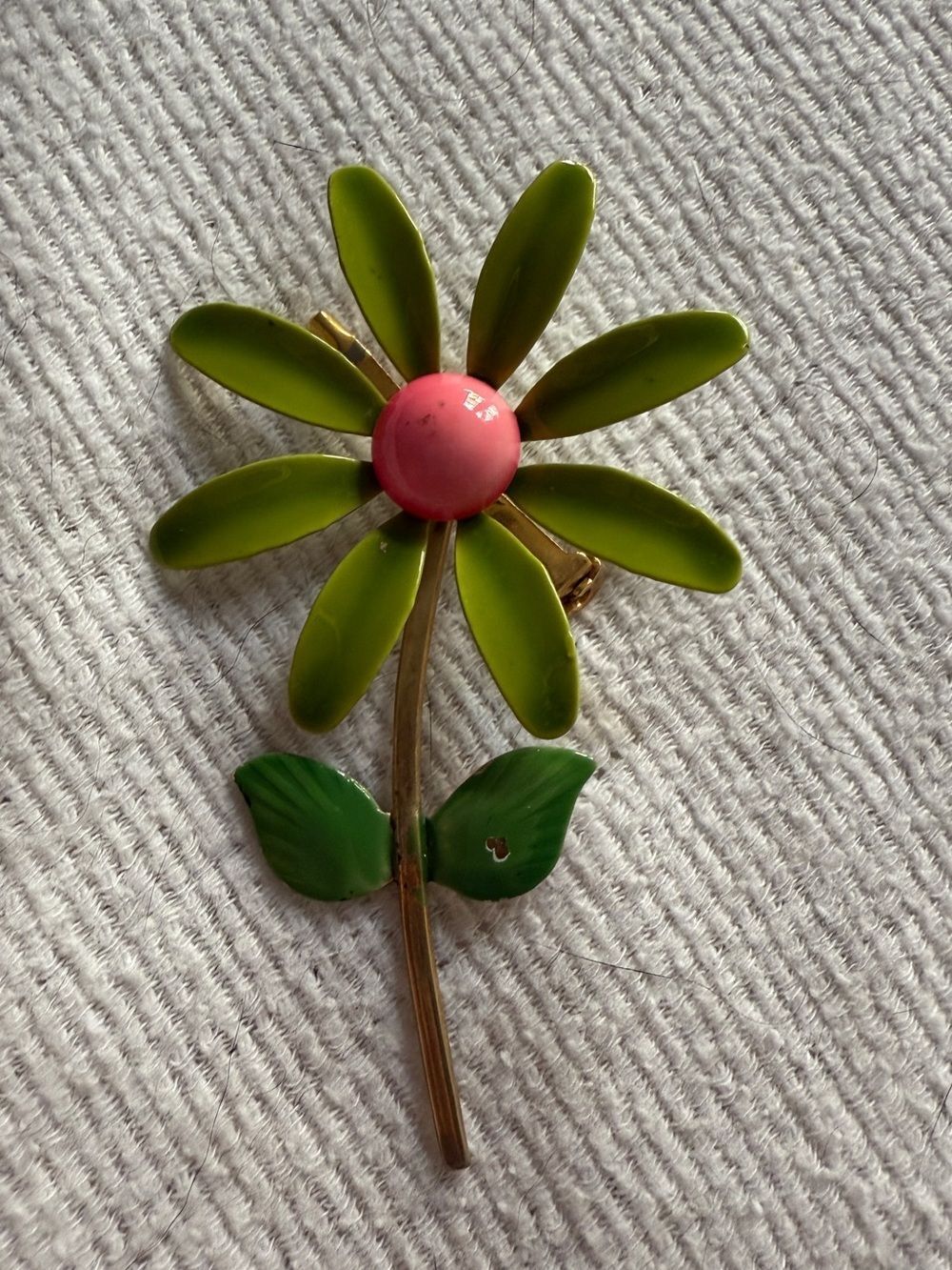 1960s Mod Flower Power Pink and Green Enamel Brooch